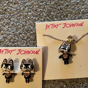 BETSEY JOHNSON- Minis Cat Pendant with Matching Earrings